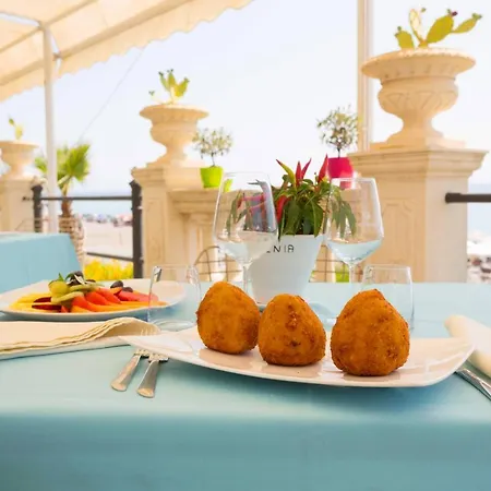Hellenia Yachting Hotel&spa 4*