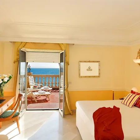 Szálloda Hellenia Yachting & 4*