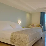 Hellenia Yachting & 酒店 4*