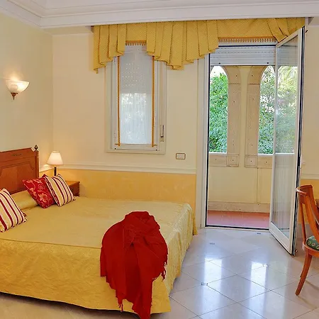 Hotel Hellenia Yachting &