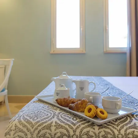 Hellenia Yachting & Hotel