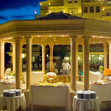 Hotel Hellenia Yachting & Giardini-Naxos
