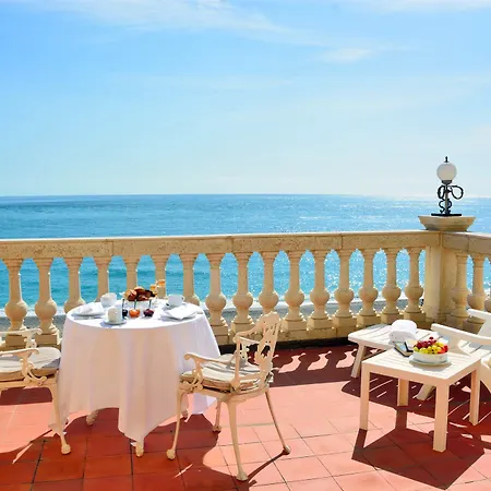 Hotel Hellenia Yachting & 4*