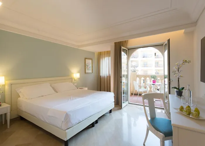 Hotel Hellenia Yachting & Giardini Naxos