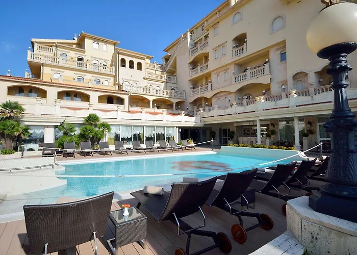 Hotel Hellenia Yachting & Giardini Naxos