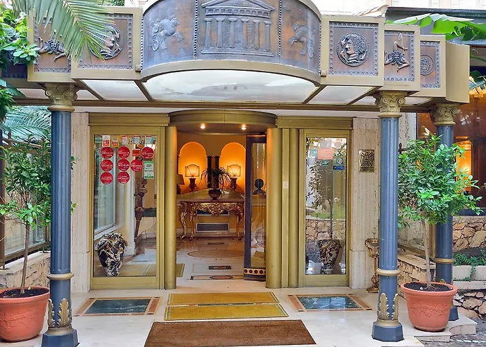 Hellenia Yachting & Hotel Giardini Naxos