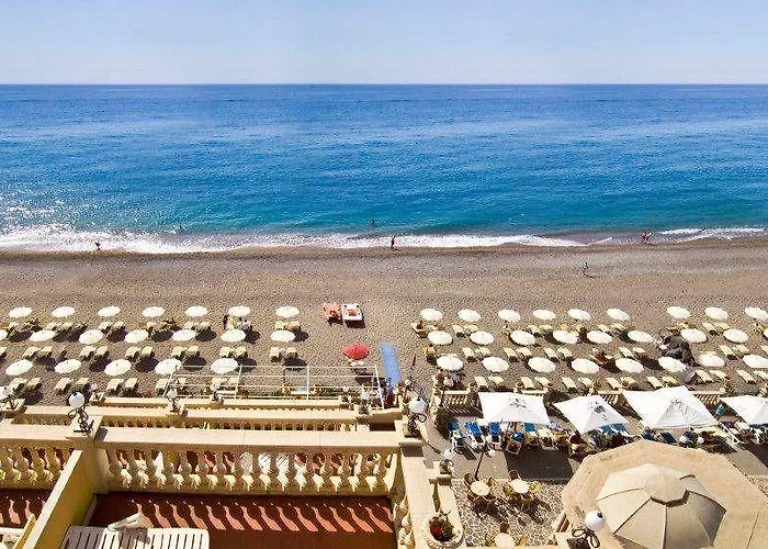 Hellenia Yachting & Hotel