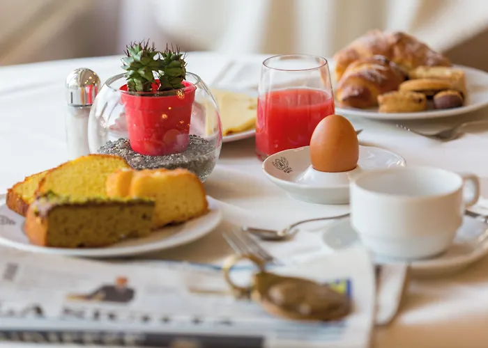 Hellenia Yachting & Hotel Giardini Naxos