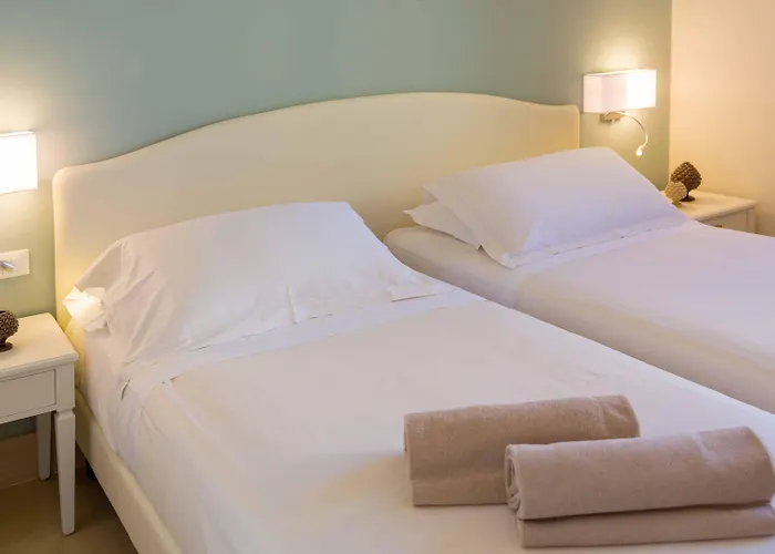 Hellenia Yachting & Hotel