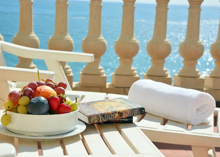 Hellenia Yachting & Hotel